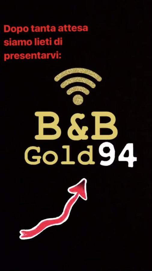 Gold94 Bed and Breakfast Napels Buitenkant foto