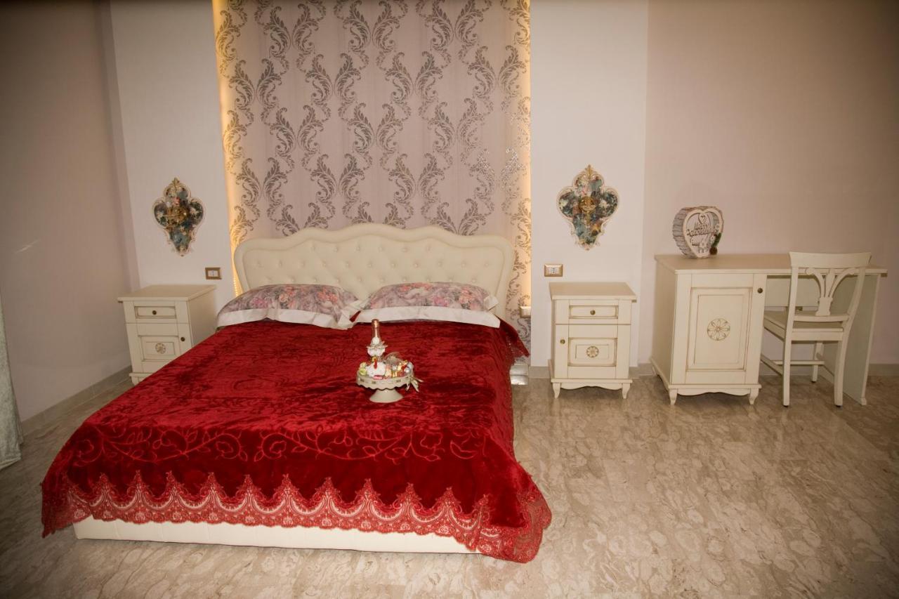 Gold94 Bed and Breakfast Napels Buitenkant foto